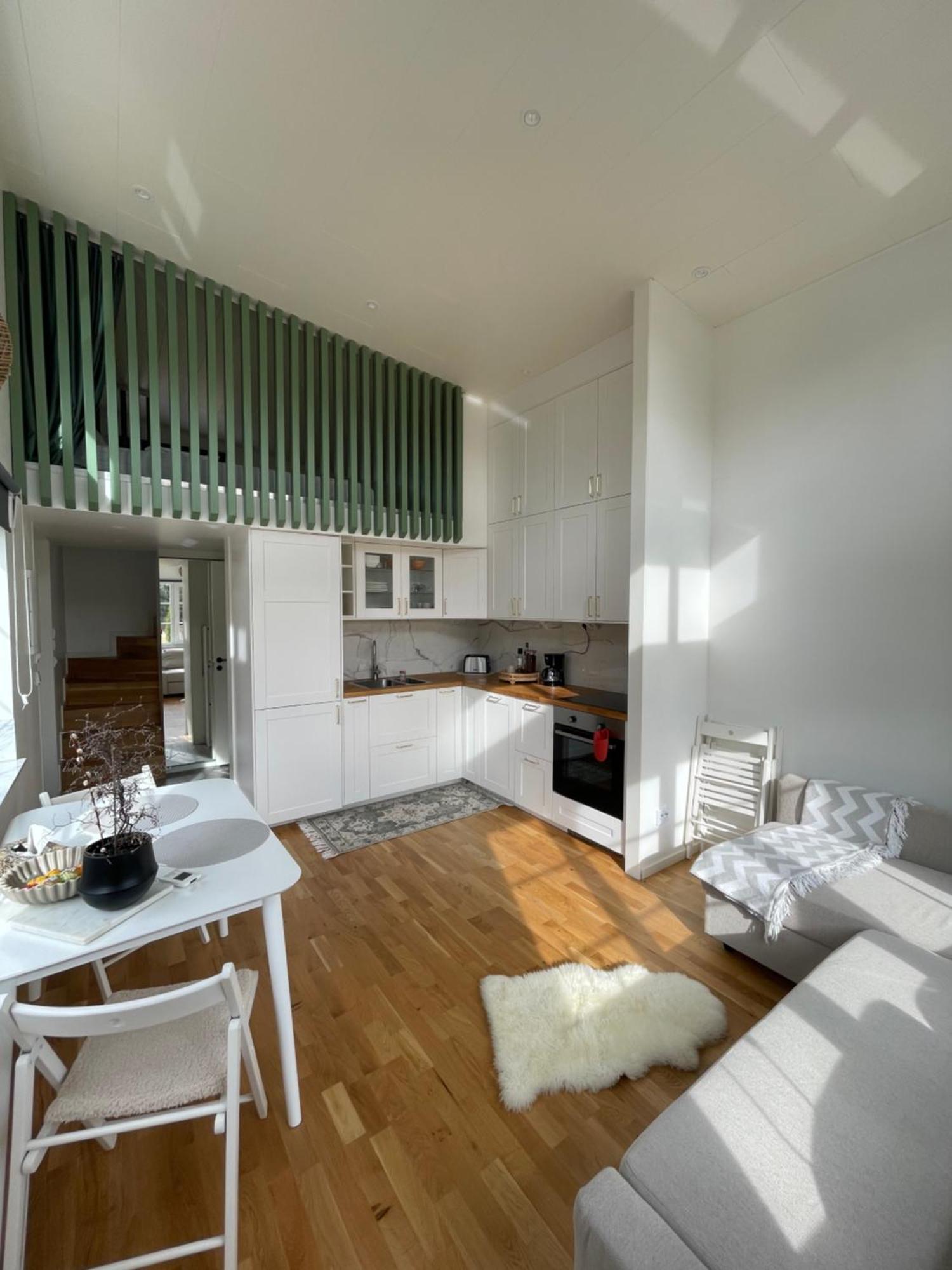 Villa Ett Nytt Fraesch Hus Utanfoer Stockholm Naera Arlanda Rosersberg Esterno foto